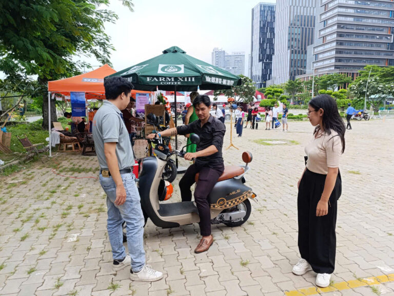 Khách Hàng Trải Nghiệm Tại Sự Kiện Vietam Cycle Expo 2024