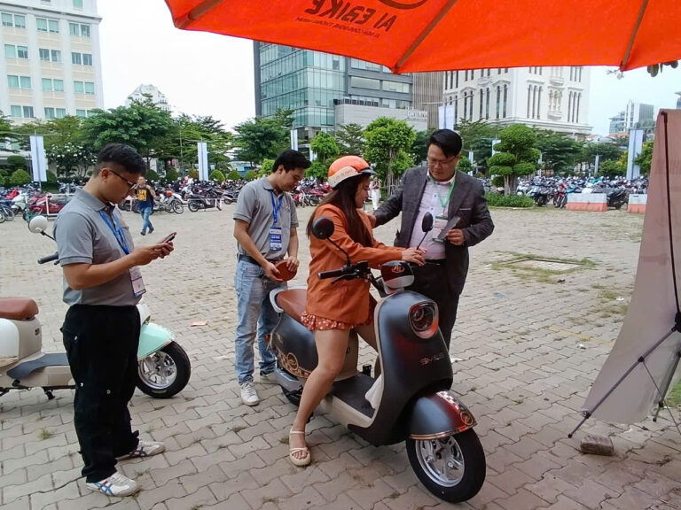 Khách Hàng Trải Nghiệm Tại Sự Kiện Vietam Cycle Expo 2024
