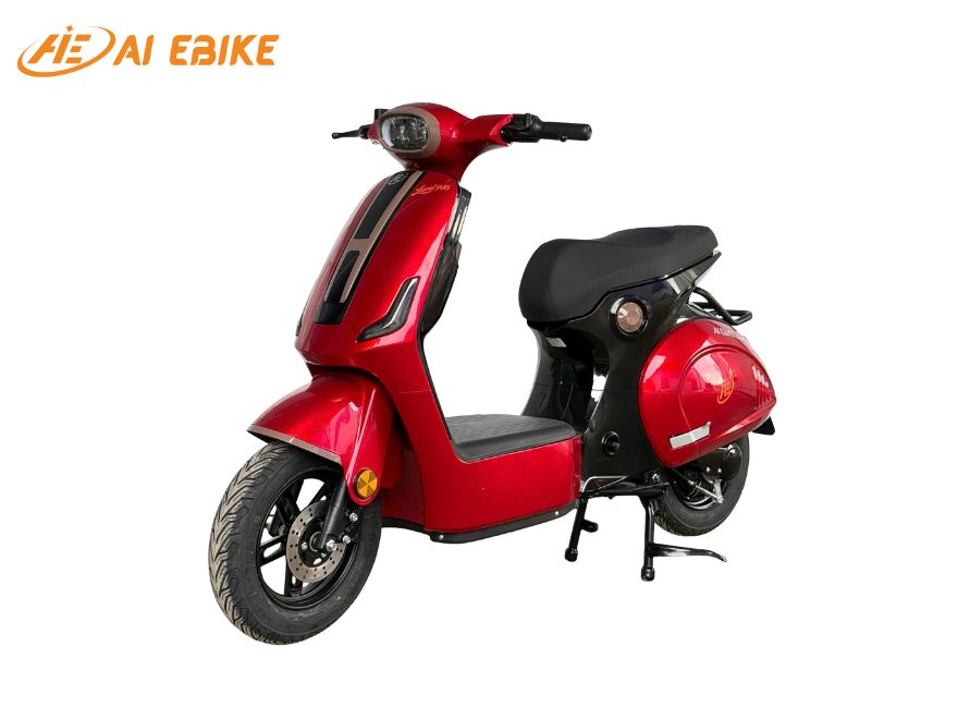 AIE LUMI 946 màu đỏ đầy cá tính, trẻ trung