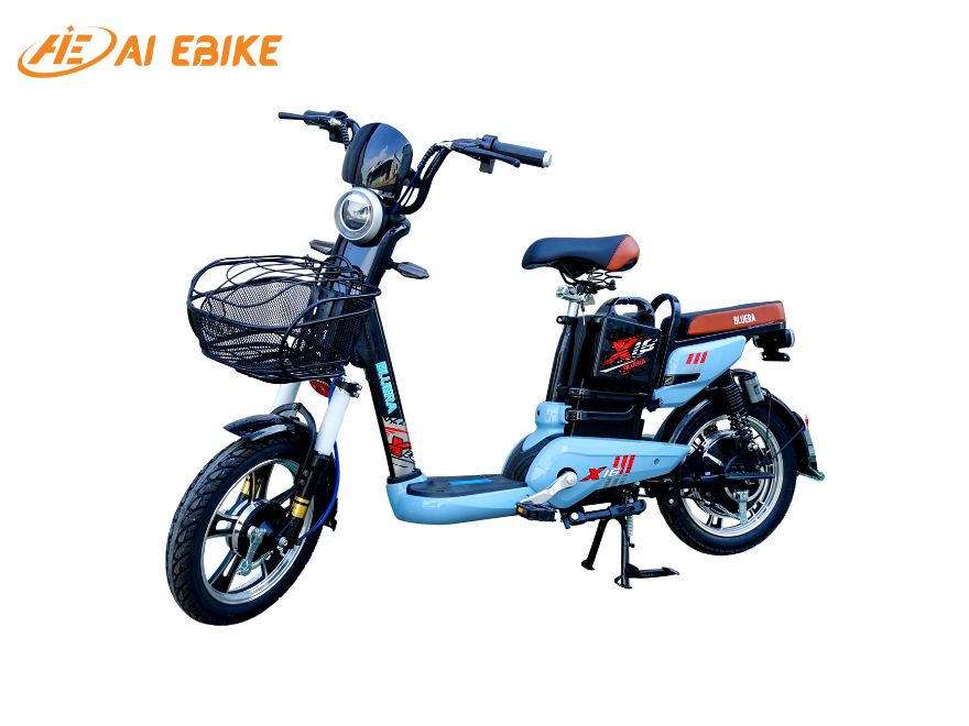 Bluera X16 New có bàn đạp hỗ trợ leo dốc cao hoặc khi xe sắp hết điện